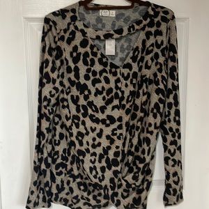 NWT Maurices brand leopard print top